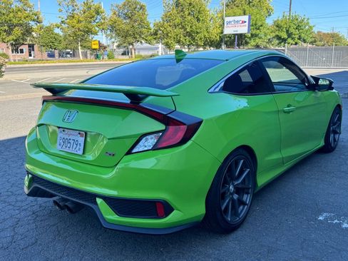 Used 2018 Honda Civic Si image 3