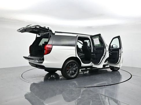 New 2025 Ford Expedition Platinum w/ Stealth Performance Package image 49