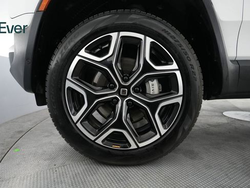 Used 2023 Rivian R1T Adventure AWD/4WD image 18