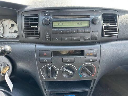 Used 2006 Toyota Corolla CE FWD image 37