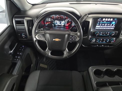Used 2018 Chevrolet Silverado 1500 LT RWD image 28