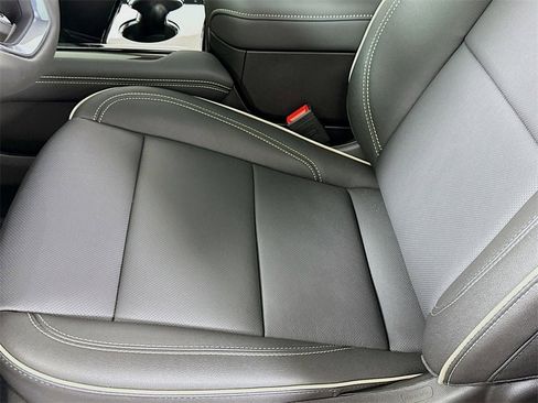 New 2026 GMC Yukon Elevation w/ Elevation Premium Package image 15