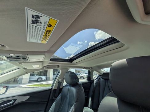 Certified 2025 Acura TLX w/ Technology Package FWD image 19