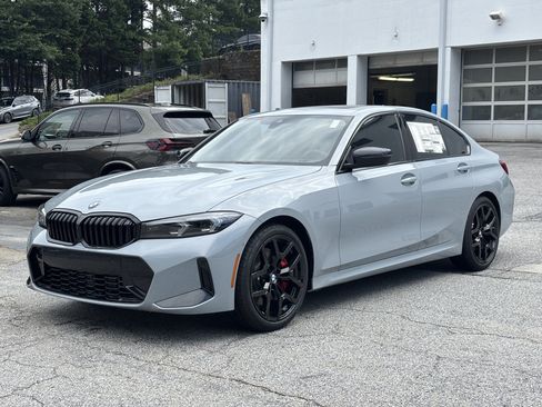 Used 2026 BMW 330i xDrive Sedan w/ M Sport Package AWD/4WD image 1