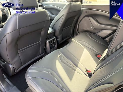 Certified 2022 Ford Mustang Mach-E Premium AWD/4WD image 11