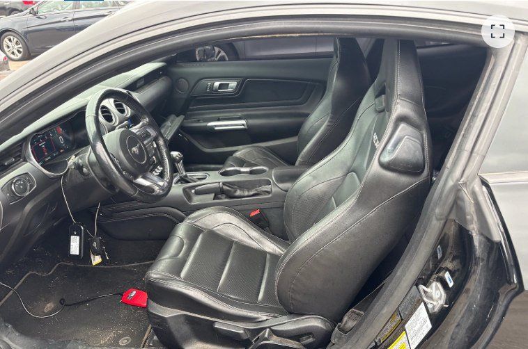 Used 2021 Ford Mustang GT Premium w/ Equipment Group 401A RWD image 7