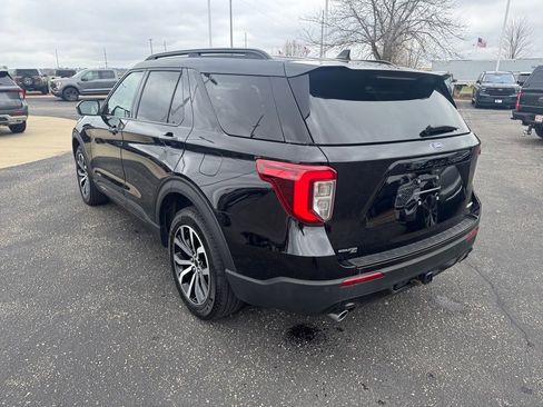 Used 2022 Ford Explorer ST-Line w/ Class IV Trailer Tow Package image 5