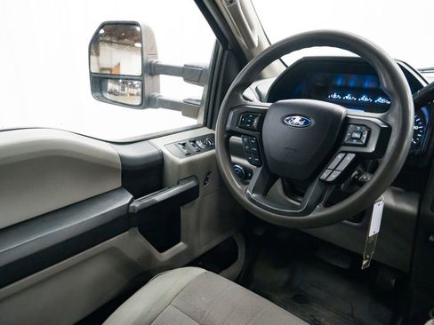 Used 2019 Ford F550 4x4 Crew Cab Super Duty image 11