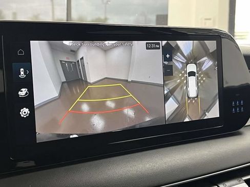 Used 2025 Hyundai Palisade SEL FWD image 39
