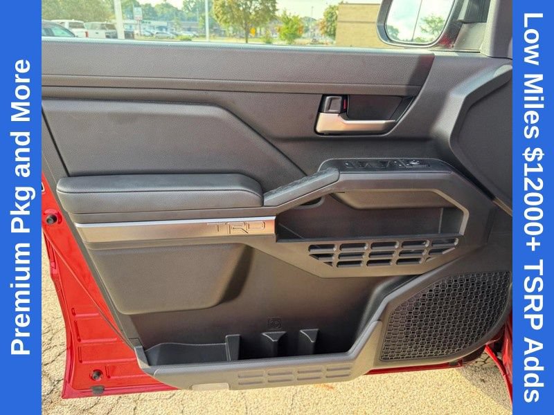 Used 2025 Toyota Tacoma TRD Off-Road w/ TRD Off Road Premium Package AWD/4WD image 19