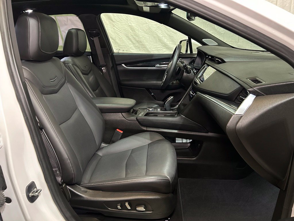 Used 2024 Cadillac XT5 Premium Luxury AWD/4WD image 38