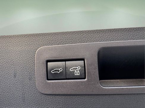 Used 2023 Lexus LX 600 4WD w/ Accessory Package (Z1) image 13