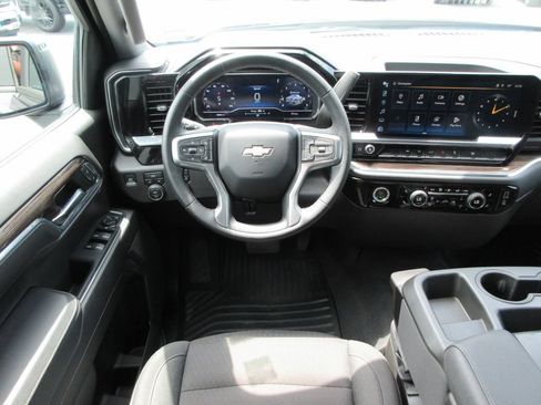 Certified 2023 Chevrolet Silverado 1500 LT AWD/4WD image 7