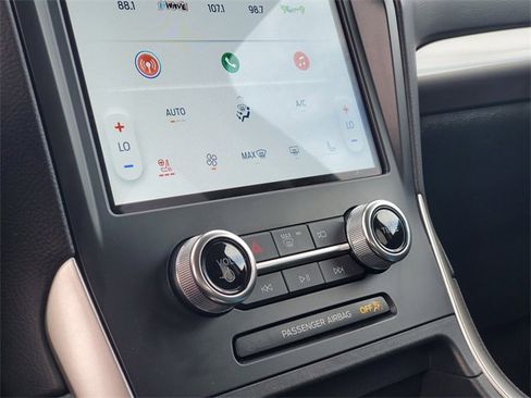 Certified 2024 Ford Edge SEL w/ Convenience Package image 21