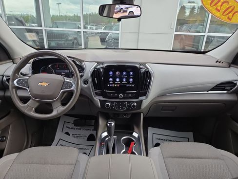 Used 2020 Chevrolet Traverse LT w/ Driver Confidence II Package image 19