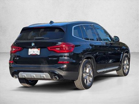 Used 2021 BMW X3 sDrive30i w/ Premium Package image 5