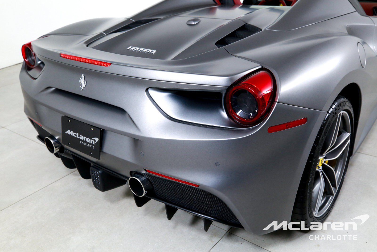 Used 2018 Ferrari 488 Spider RWD image 35
