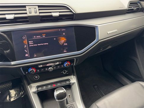 Used 2021 Audi Q3 2.0T Premium w/ Convenience Package image 61