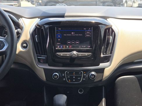 Certified 2023 Chevrolet Traverse LS w/ Safety Package FWD image 17