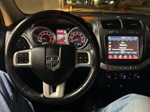 Used 2015 Dodge Journey SXT w/ Flexible Seating Group image 65