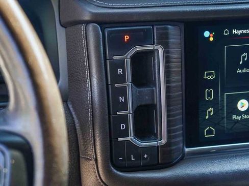 Used 2022 GMC Yukon XL Denali w/ Denali Premium Package RWD image 21