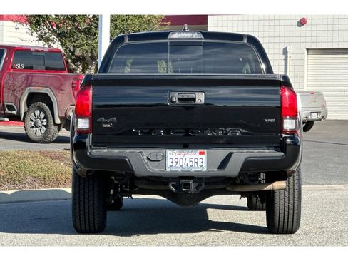 Certified 2023 Toyota Tacoma 4x4 Double Cab image 5