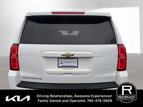 Used 2018 Chevrolet Suburban LT AWD/4WD image 5