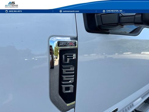 Used 2019 Ford F250 XL w/ STX Appearance Package AWD/4WD image 4