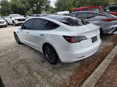 Used 2021 Tesla Model 3 Standard Range Plus RWD image 5
