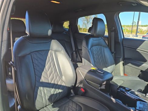 Used 2023 Kia Sportage X-Line image 13