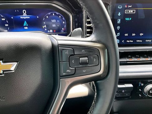 Used 2023 Chevrolet Silverado 1500 High Country w/ High Country Premium Package AWD/4WD image 26