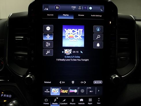 New 2026 RAM 1500 Laramie AWD/4WD image 17