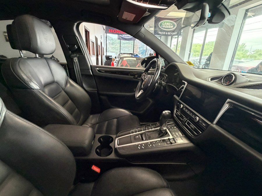 Used 2021 Porsche Macan S AWD/4WD image 74