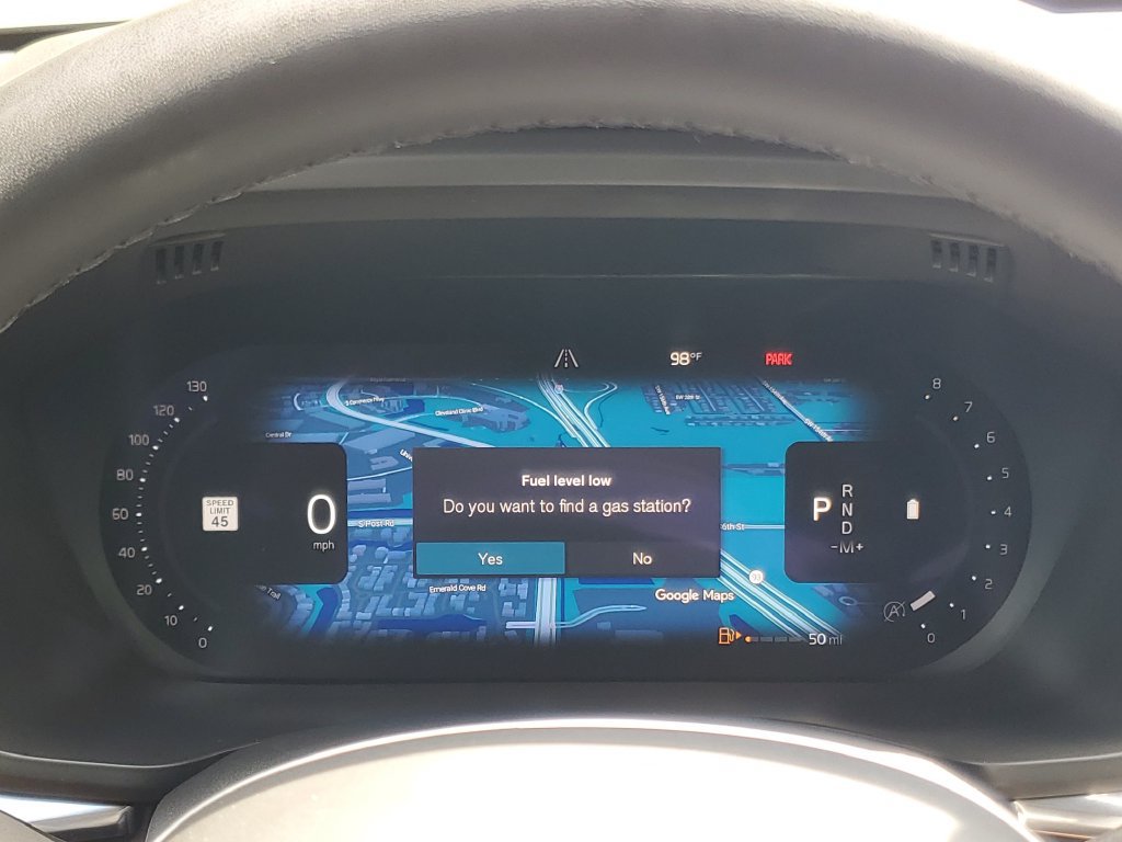 Certified 2022 Volvo XC60 B5 Momentum w/ Protection Package Premier AWD/4WD image 22