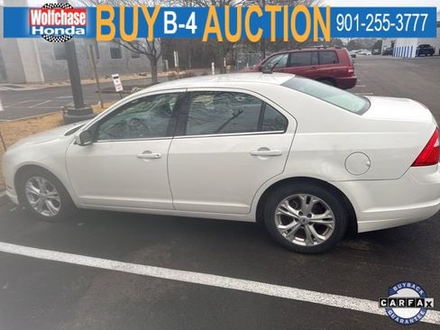 Used 2012 Ford Fusion SE image 1