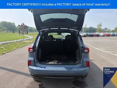 Used 2023 Ford Escape ST-Line Elite w/ Premium Technology Package AWD/4WD image 13