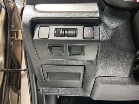 Used 2016 Subaru Forester 2.5i Premium w/ All-Weather Package AWD/4WD image 14
