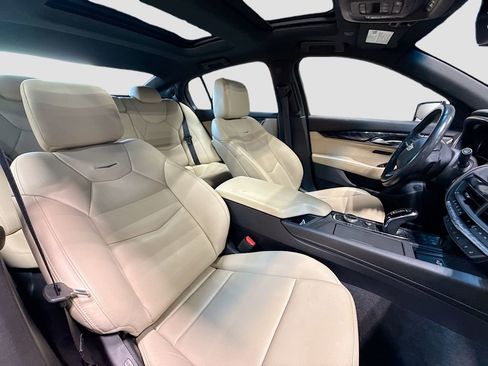 Used 2023 Cadillac CT5 Luxury image 27