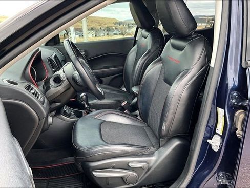 Used 2019 Jeep Compass Trailhawk image 21