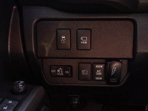 Used 2020 Toyota Tacoma TRD Pro AWD/4WD image 30