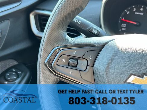 Used 2023 Chevrolet TrailBlazer LS image 28