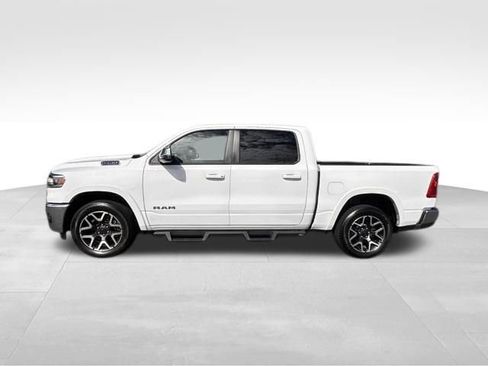 Used 2025 RAM 1500 Laramie AWD/4WD image 3