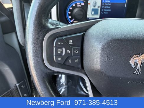Used 2022 Ford Bronco Outer Banks w/ Sasquatch Package AWD/4WD image 14