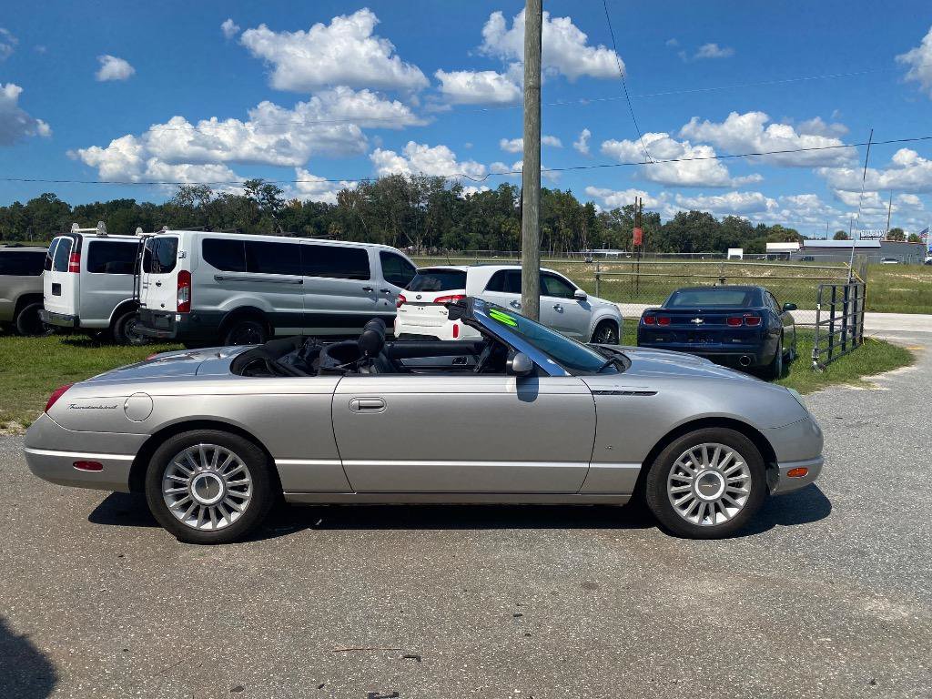 Used 2004 Ford Thunderbird RWD image 2