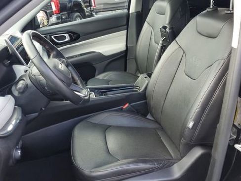 Certified 2022 Jeep Compass Limited image 22