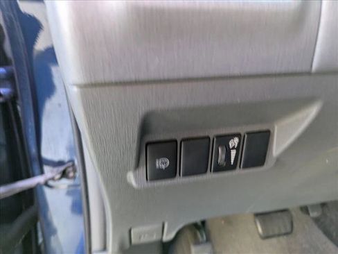 Used 2012 Toyota Prius V Five image 13