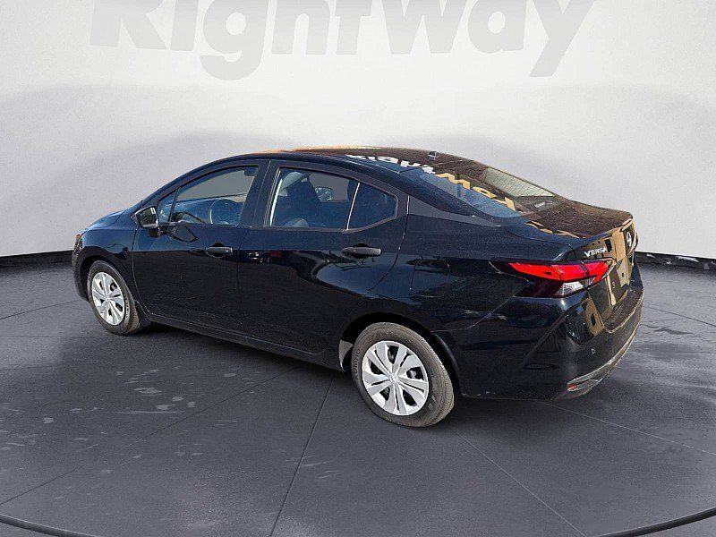 Used 2024 Nissan Versa S w/ Trunk Package FWD image 3