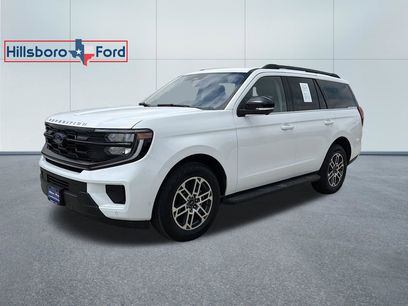 Used 2025 Ford Expedition Active