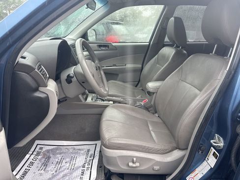 Used 2009 Subaru Forester 2.5X Limited image 25