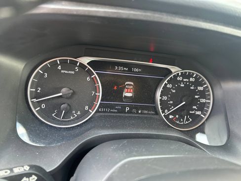 Used 2025 Nissan Rogue SV AWD/4WD image 19